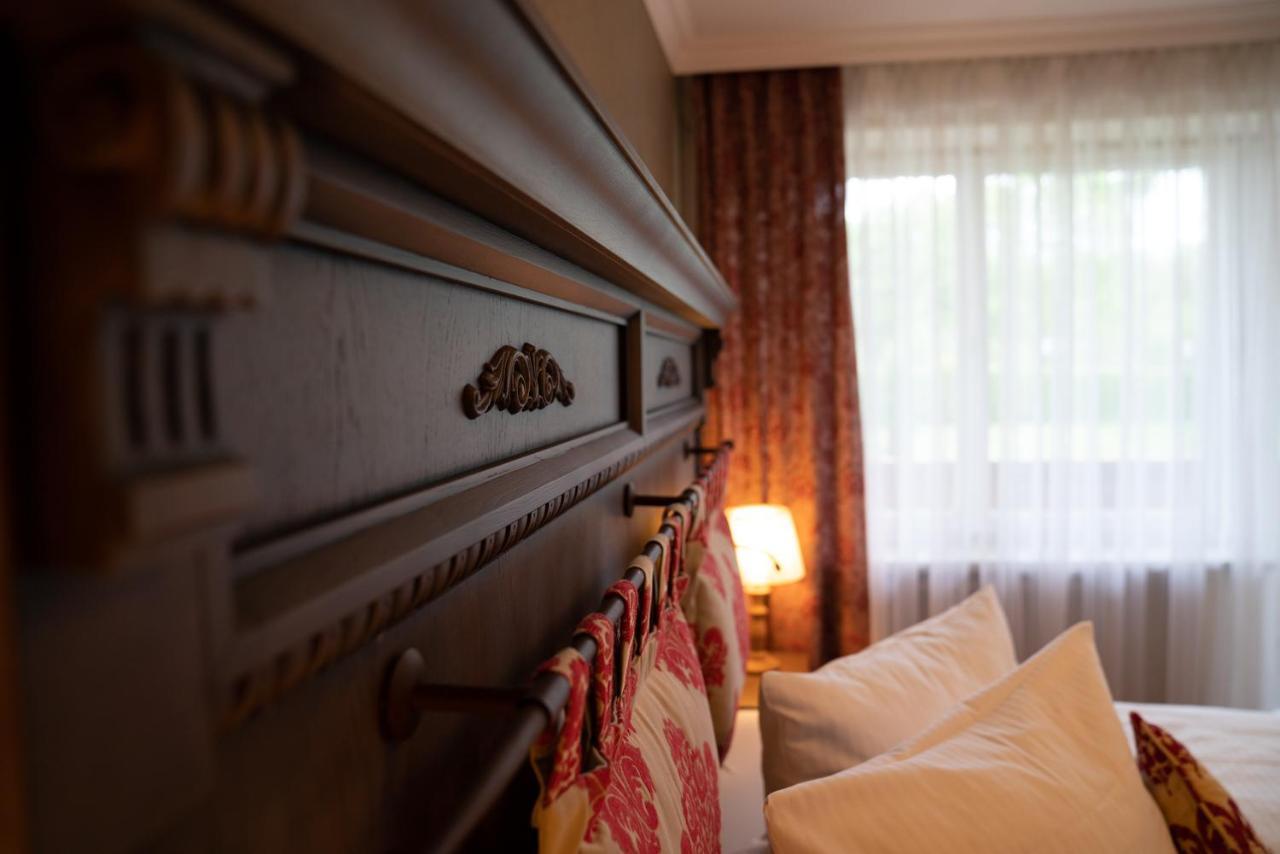 Parkhotel Bad Waldsee Exterior photo