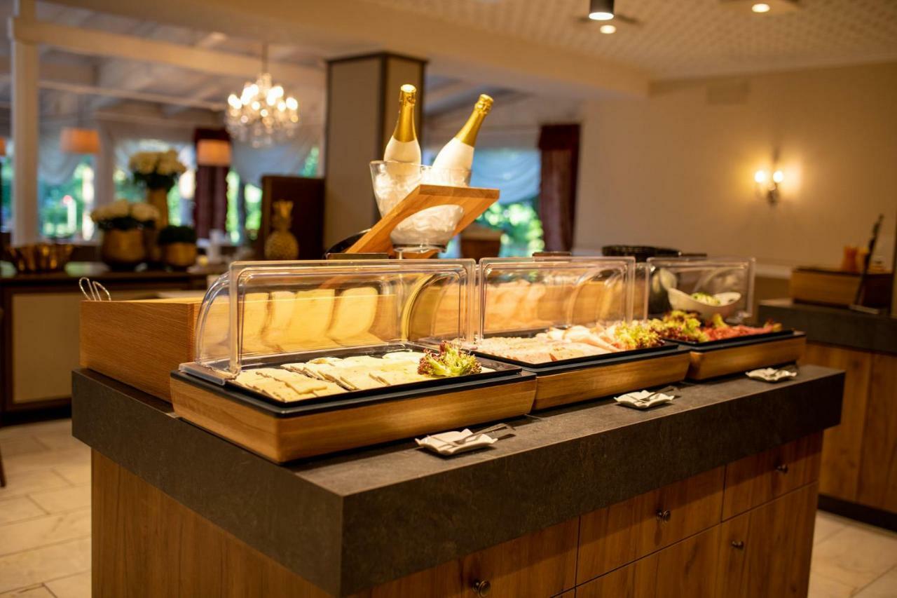 Parkhotel Bad Waldsee Exterior photo